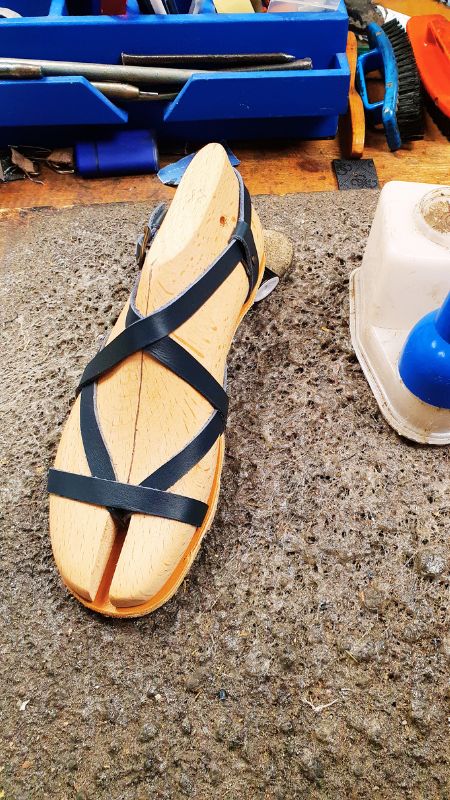 Fabrication artisanale de chaussures Fabrication artisanale de chaussures : modèle Barnard